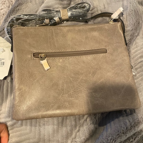 Crossbody - Picture 4 of 4